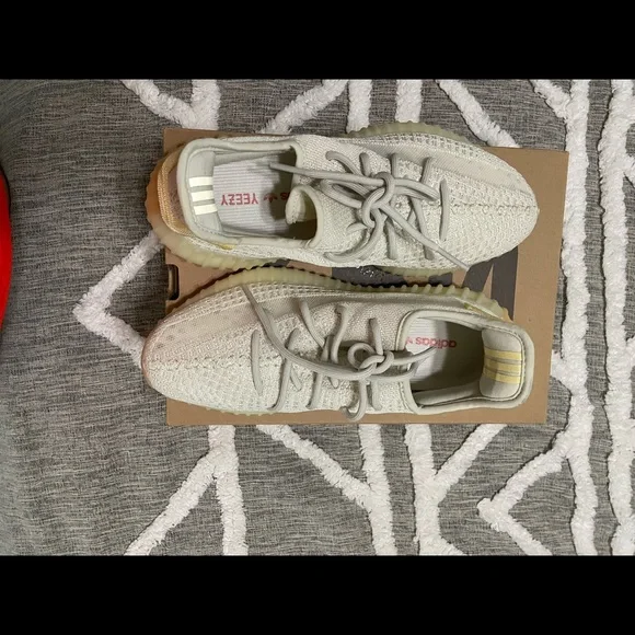 Brand new never worn Yeezy 350 “Light” - Picture 2 of 6